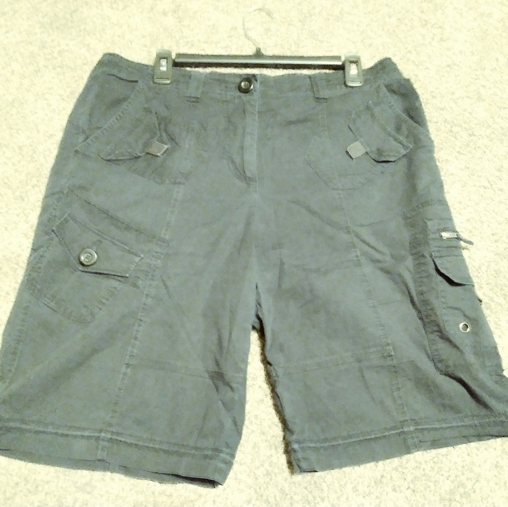 Style & Co black cargo shorts